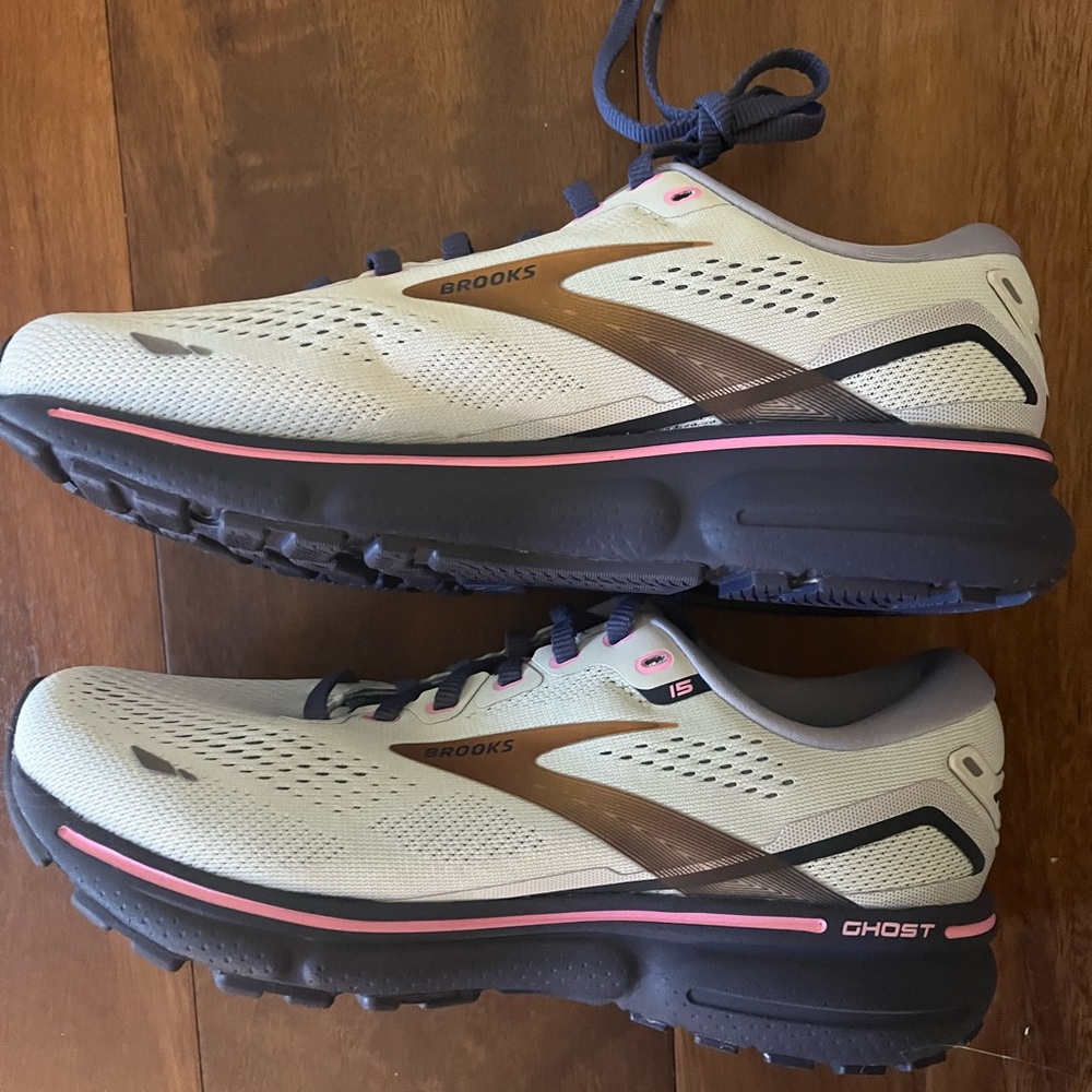 Brooks Ghost 14